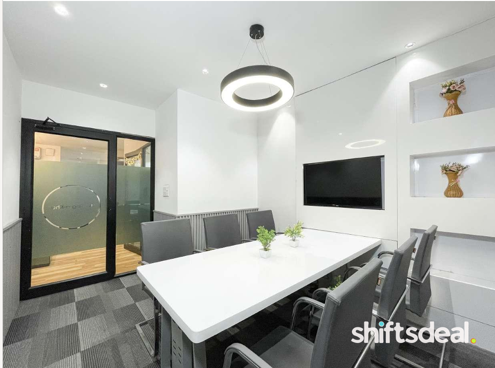6 seater conference room, Conference Room in Pritampura