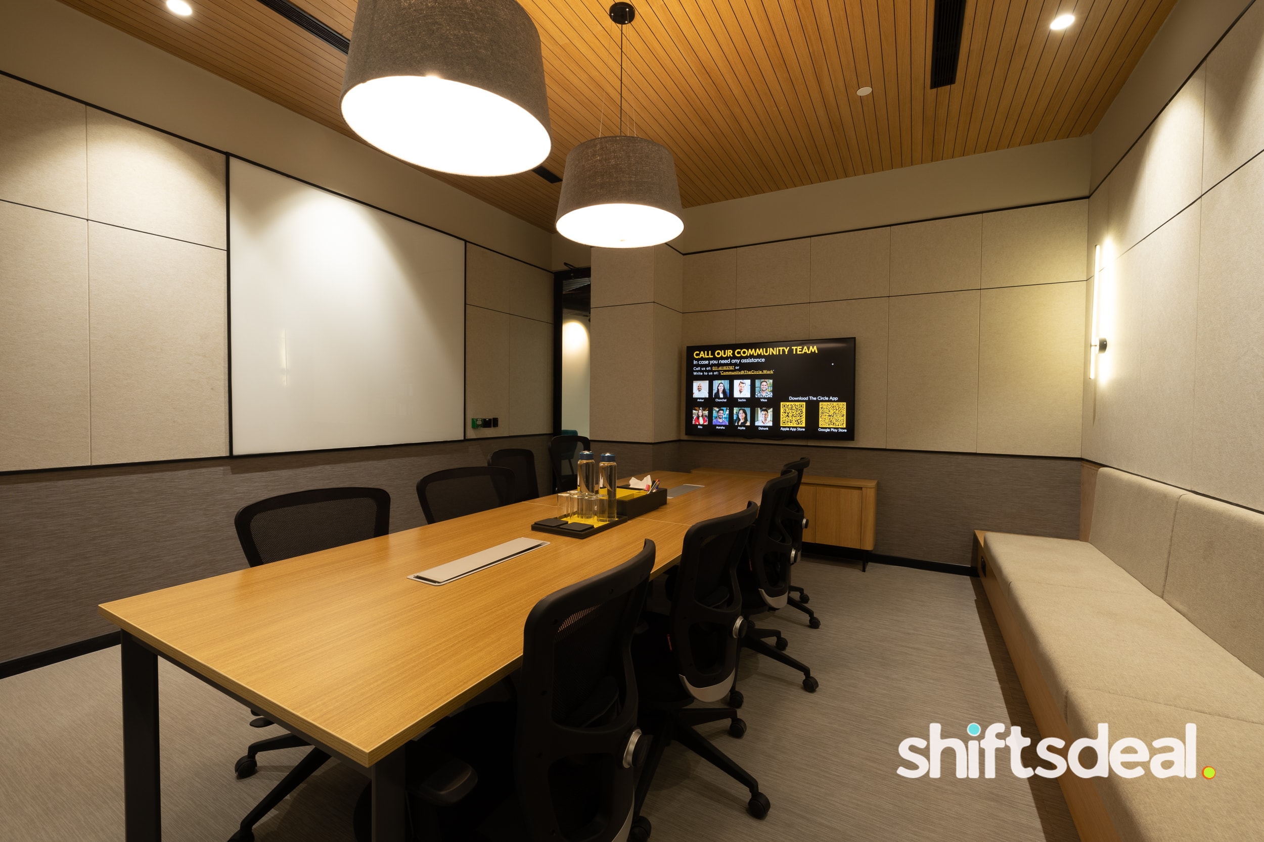 Conference Room in Gurugram, Conference Room in Sector 54, DLF Phase 5, Gurugram