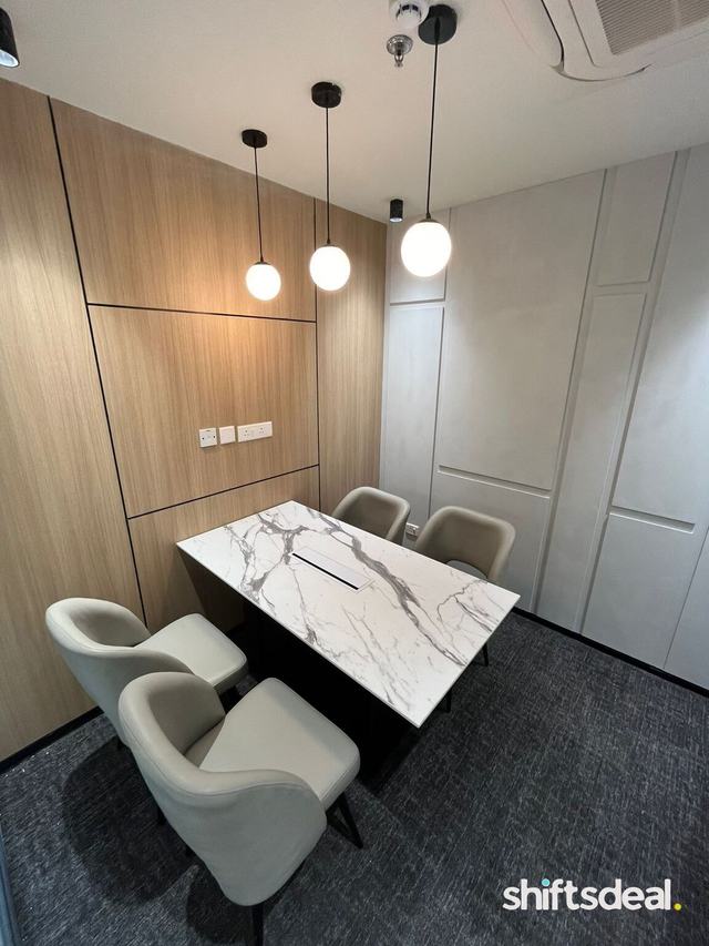 4 Seater Conference Room, Conference Room in Sector 62