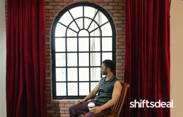 Brick Wall Arched Window Photography Studio in Delhi, Photography Studio in New Delhi
